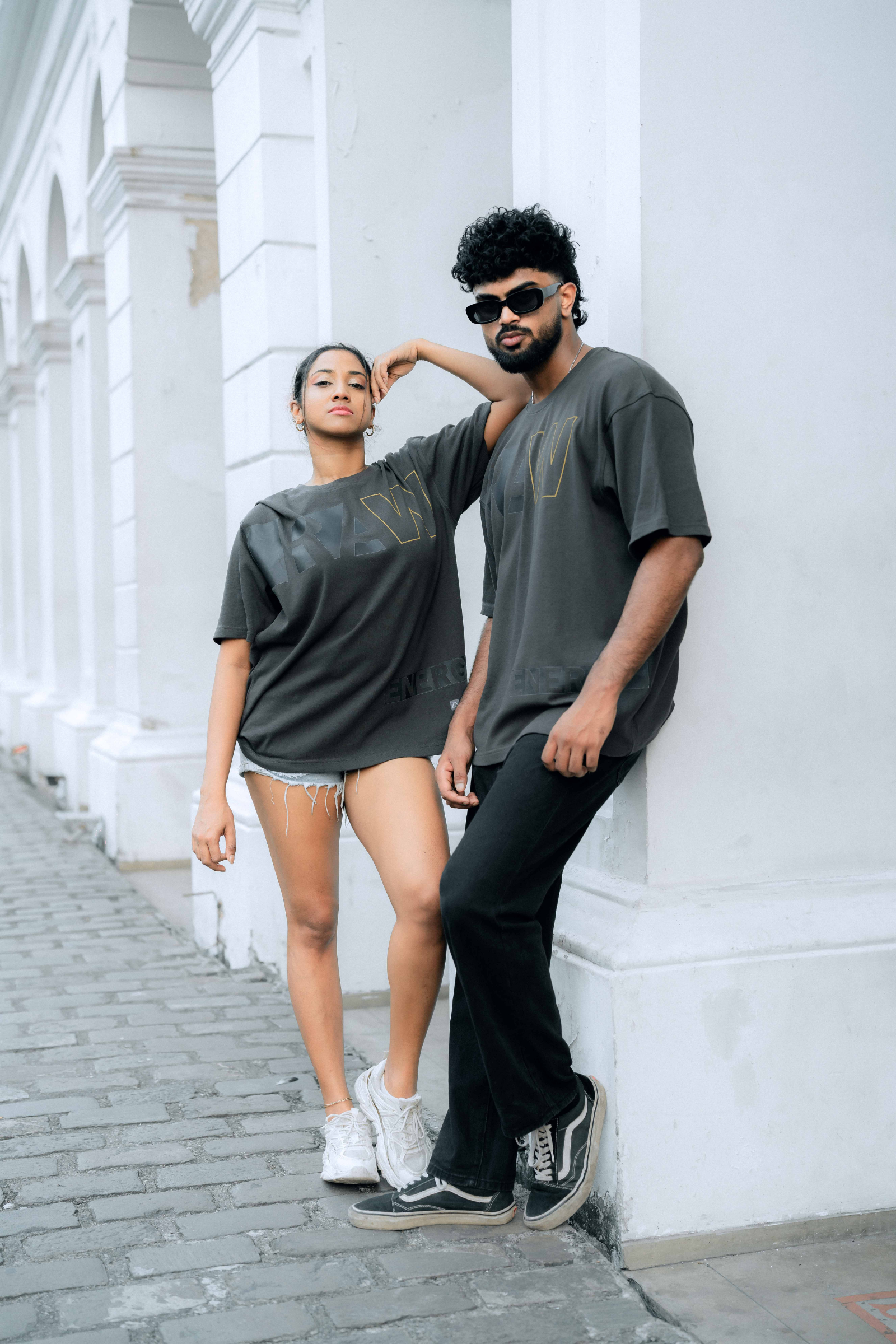 RAW PRINT OVERSIZED UNISEX T-SHIRT RAW PRINT OVERSIZED UNISEX T-SHIRT
